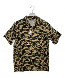A BATHING APE（アベイシングエイプ）の古着「半袖シャツ」｜カーキ