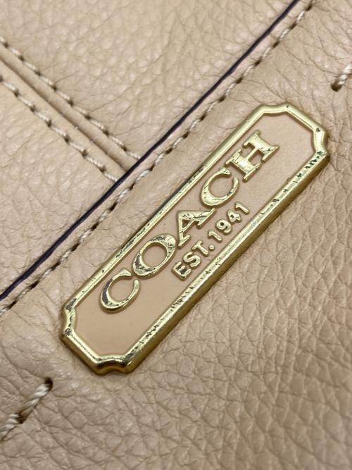 COACH（コーチ）COACH (コーチ) バッグ ベージュの古着・服飾アイテム