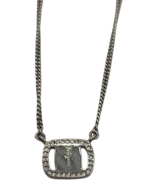 Salvatore Ferragamo（サルヴァトーレ フェラガモ）Salvatore Ferragamo (サルヴァトーレ フェラガモ) スクエア型ガンチーニモチーフ　ネックレス シルバーの古着・服飾アイテム