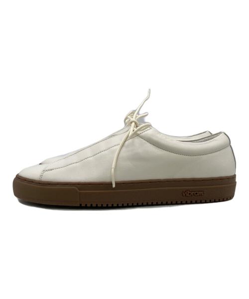 travel shoes by chausser（トラベルシューズバイショセ）travel shoes by chausser (トラベルシューズバイショセ) スニーカー ホワイト サイズ:37の古着・服飾アイテム