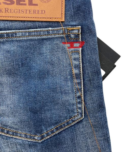 DIESEL（ディーゼル）DIESEL (ディーゼル) デニムパンツ ブルー サイズ:W30の古着・服飾アイテム