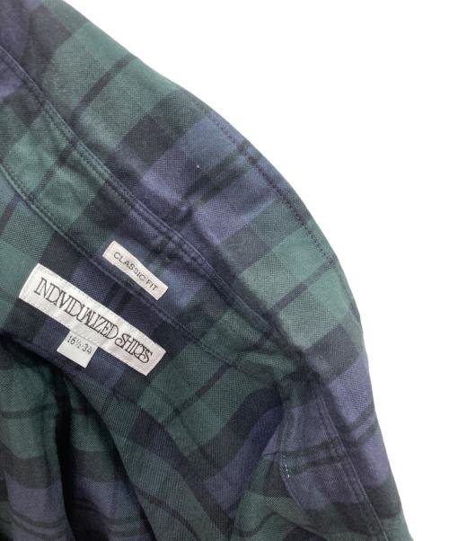 INDIVIDUALIZED SHIRTS（インディビジュアライズドシャツ）INDIVIDUALIZED SHIRTS (インディビジュアライズドシャツ) 長袖シャツ グリーン サイズ:16 1/2の古着・服飾アイテム