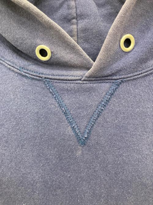 Champion（チャンピオン）Champion (チャンピオン) ロゴフーディパーカー インディゴ サイズ:Ｌの古着・服飾アイテム