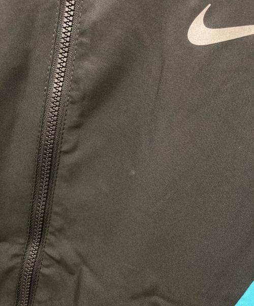 NIKE（ナイキ）NIKE (ナイキ) ドライフィット ウーブン アイコン ジャケット ブラック×ブルー サイズ:L 未使用品の古着・服飾アイテム
