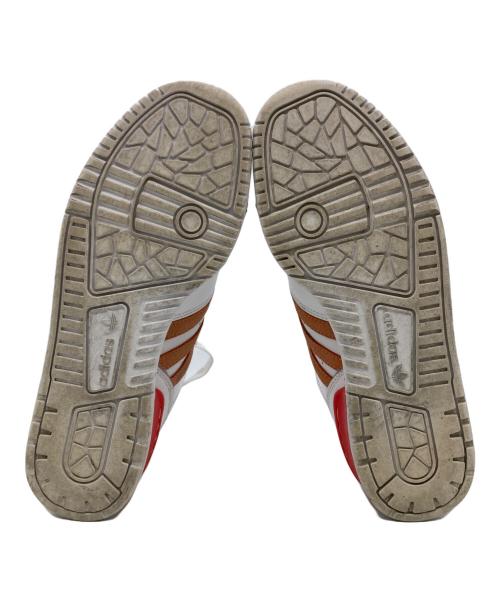 adidas（アディダス）adidas (アディダス) ローカットスニーカー ホワイト サイズ:27.5の古着・服飾アイテム