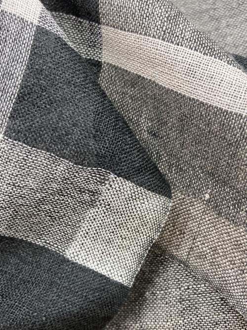 BURBERRY（バーバリー）BURBERRY (バーバリー) ストール ブラックの古着・服飾アイテム