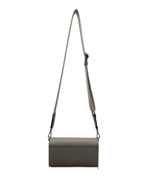 MICHAEL KORS（マイケルコース）MICHAEL KORS (マイケルコース) ジップアラウンド ウォレット クロスボディL ライトグレーの古着・服飾アイテム