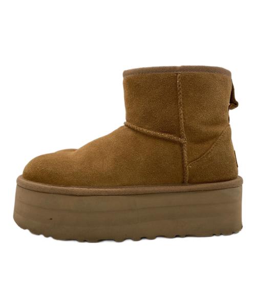 UGG（アグ）UGG (アグ) CLASSIC MINI PLATFORM ベージュ サイズ:23.0の古着・服飾アイテム