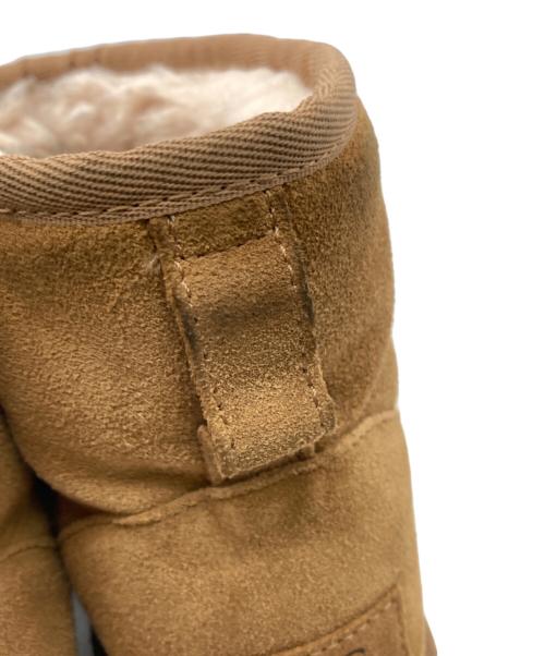 UGG（アグ）UGG (アグ) CLASSIC MINI PLATFORM ベージュ サイズ:23.0の古着・服飾アイテム