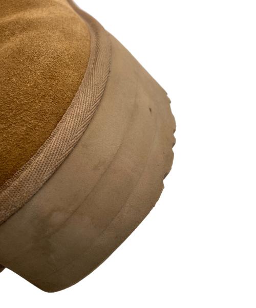 UGG（アグ）UGG (アグ) CLASSIC MINI PLATFORM ベージュ サイズ:23.0の古着・服飾アイテム