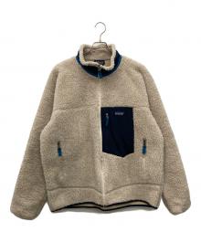 Patagonia（パタゴニア）の古着「フリースジャケット」｜アイボリー