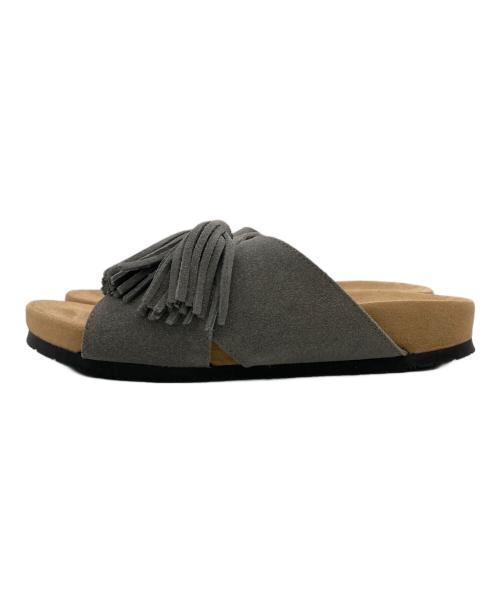 MINNETONKA（ミネトンカ）MINNETONKA (ミネトンカ) クロスベルトサンダル グレー サイズ:9M 未使用品の古着・服飾アイテム