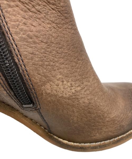 CLARKS plus（クラークス プラス）CLARKS plus (クラークス プラス) ショートブーツ ブラウン サイズ:23.5の古着・服飾アイテム