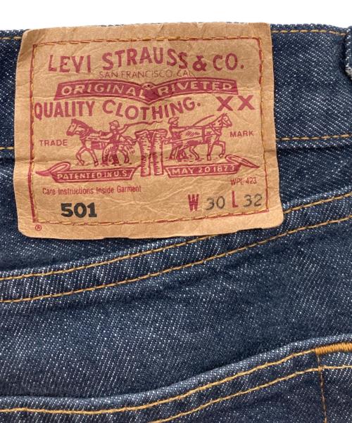 LEVI'S 501（リーバイス）LEVI'S 501 (リーバイス) デニムパンツ ネイビー サイズ:W30の古着・服飾アイテム