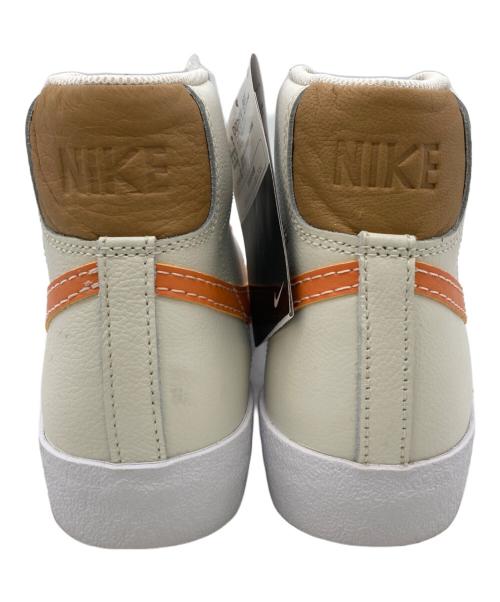 NIKE（ナイキ）NIKE (ナイキ) Blazer Mid '77 EMB 