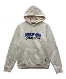 Patagonia（パタゴニア）の古着「P-6 LOGO UPRISAL HOODY」｜アイボリー