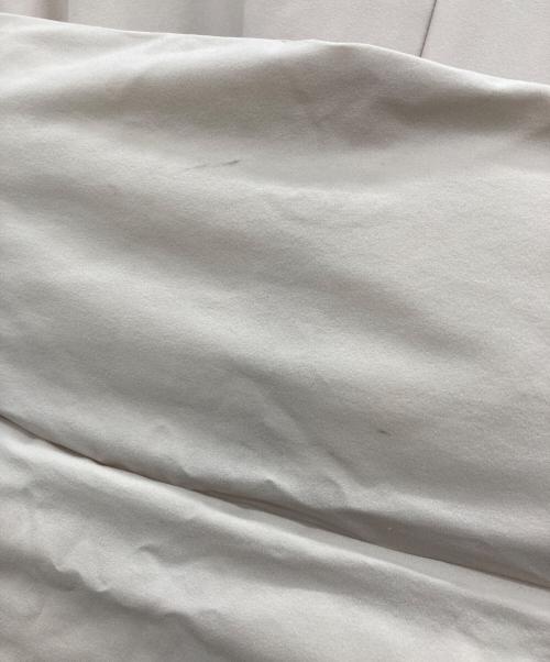UNITED ARROWS（ユナイテッドアローズ）UNITED ARROWS (ユナイテッドアローズ) パディングマフラーコート ホワイト サイズ:38の古着・服飾アイテム