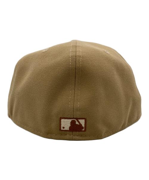 New Era（ニューエラ）New Era (ニューエラ) キャップ ベージュ サイズ:8 未使用品の古着・服飾アイテム