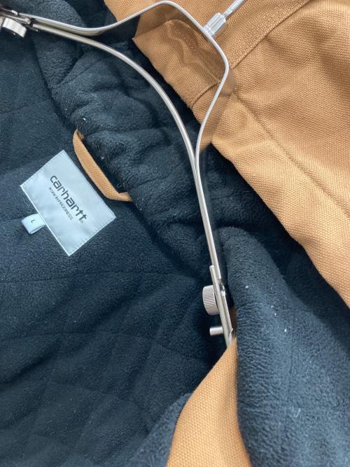 CarHartt（カーハート）CarHartt (カーハート) アクティブジャケット カーキ サイズ:Lの古着・服飾アイテム