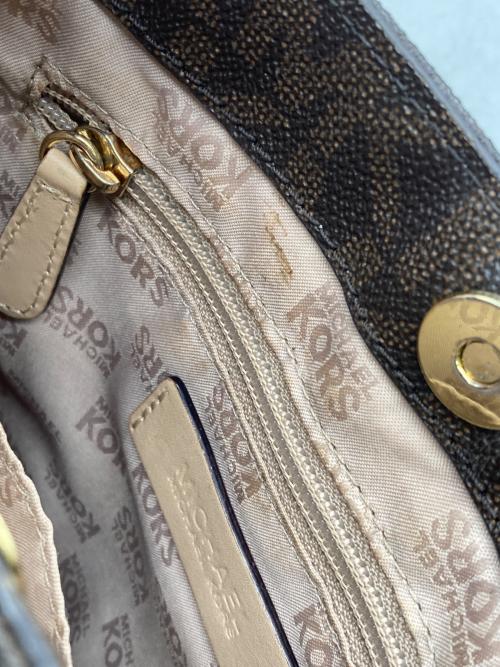 MICHAEL KORS（マイケルコース）MICHAEL KORS (マイケルコース) ショルダーバッグ ブラウンの古着・服飾アイテム