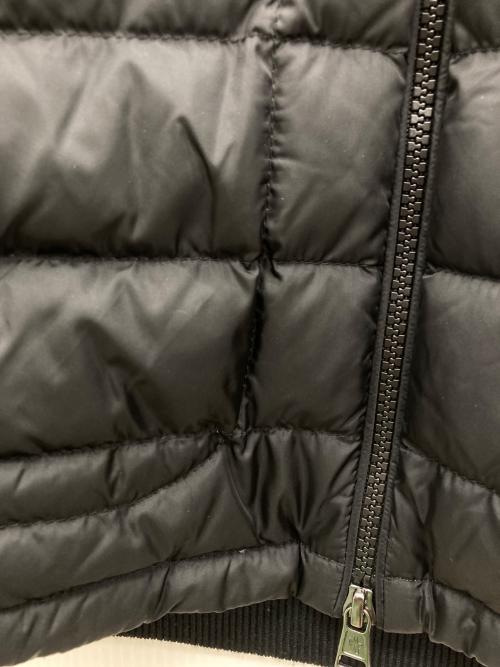 MONCLER（モンクレール）MONCLER (モンクレール) ダウンジャケット ブラック サイズ:Ｍの古着・服飾アイテム