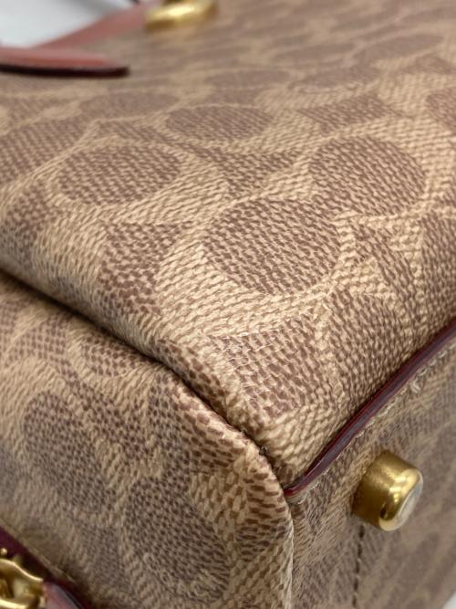 COACH（コーチ）COACH (コーチ) ローラ キャリーオール 30 シグネチャー キャンバス ブラウンの古着・服飾アイテム
