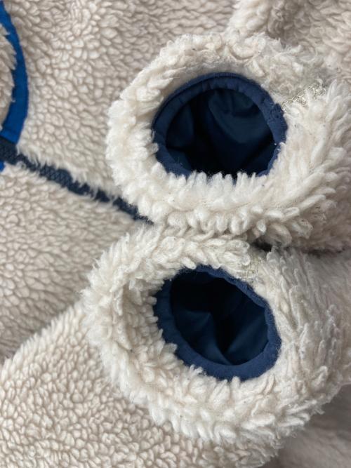 Patagonia（パタゴニア）Patagonia (パタゴニア) Kids' Reversible Ready-Freddy Hoody ベージュ サイズ:S（7-8才用）の古着・服飾アイテム