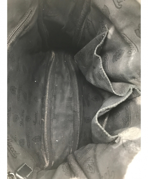 GUCCI（グッチ）GUCCI (グッチ) グッチシマショルダーバッグ ブラック サイズ:実寸サイズをご確認ください。 520981の古着・服飾アイテム