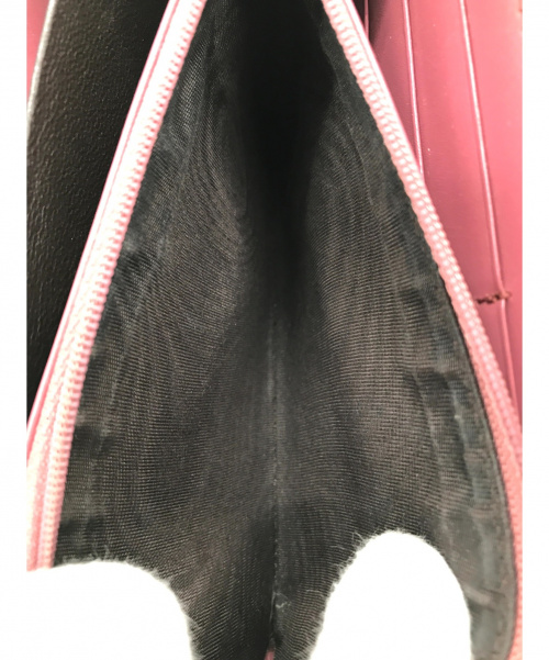 GUCCI（グッチ）GUCCI (グッチ) インターロッキングGGスプリーム ピンク サイズ:実寸サイズをご確認ください。 長財布の古着・服飾アイテム