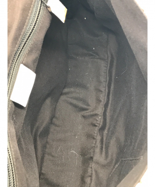GUCCI（グッチ）GUCCI (グッチ) メッセンジャーバッグ ベージュ サイズ:実寸サイズをご確認下さい。 ショルダーバッグの古着・服飾アイテム