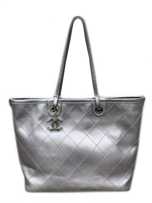 CHANEL（シャネル）CHANEL (シャネル) トートバッグ シルバー サイズ:実寸サイズにてご確認ください。の古着・服飾アイテム