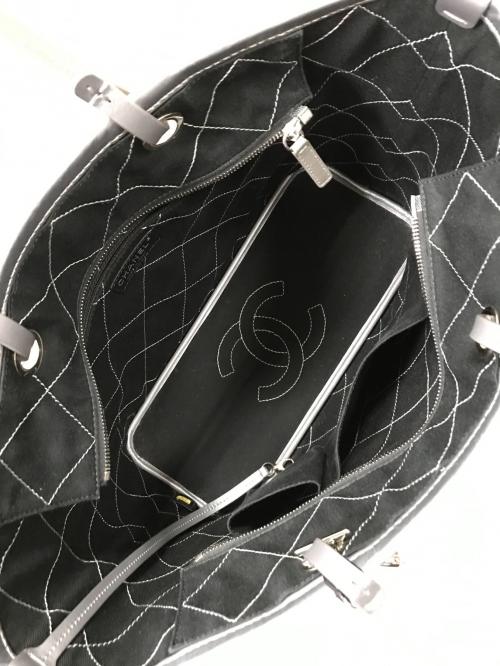 CHANEL（シャネル）CHANEL (シャネル) トートバッグ シルバー サイズ:実寸サイズにてご確認ください。の古着・服飾アイテム