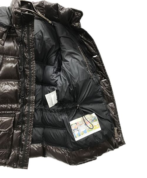 MONCLER（モンクレール）MONCLER (モンクレール) ダウンジャケット ブラウン サイズ:実寸サイズにてご確認ください。の古着・服飾アイテム
