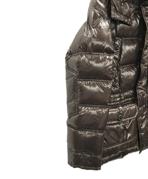 MONCLER（モンクレール）MONCLER (モンクレール) ダウンジャケット ブラウン サイズ:実寸サイズにてご確認ください。の古着・服飾アイテム