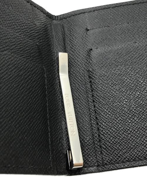 LOUIS VUITTON（ルイ ヴィトン）LOUIS VUITTON (ルイ ヴィトン) タイガ・ポルトフォイユ・パンス　2つ折り財布 ブラック サイズ:実寸サイズにてご確認ください。の古着・服飾アイテム