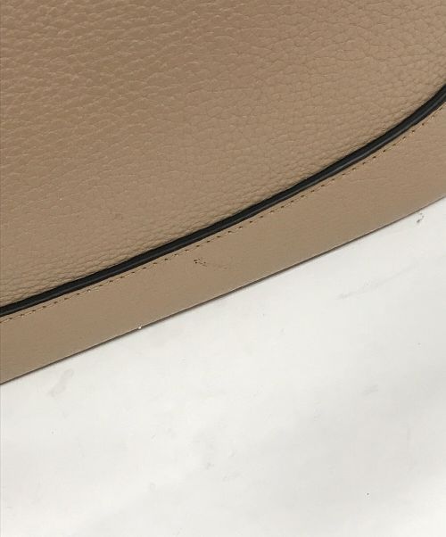 PRADA（プラダ）PRADA (プラダ) ショルダーバッグ ベージュ サイズ:実寸サイズにてご確認ください。の古着・服飾アイテム