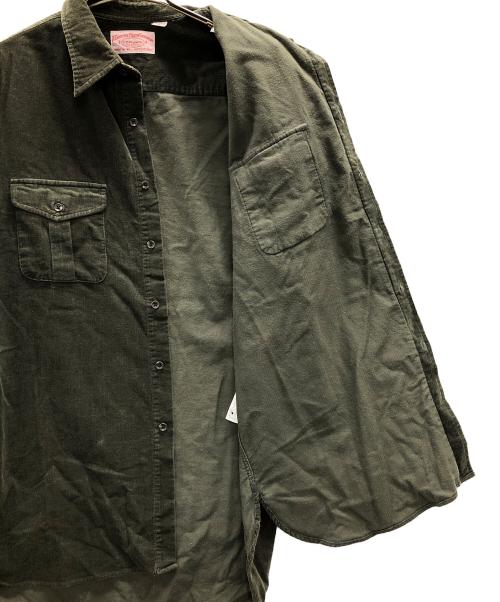 A BATHING APE（アベイシングエイプ）A BATHING APE (ア ベイシング エイプ) コーデュロイシャツ オリーブ サイズ:Lの古着・服飾アイテム