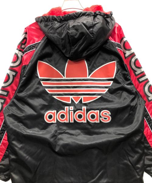 adidas（アディダス）adidas (アディダス) ベンチコート ブラック×レッド サイズ:不明の古着・服飾アイテム