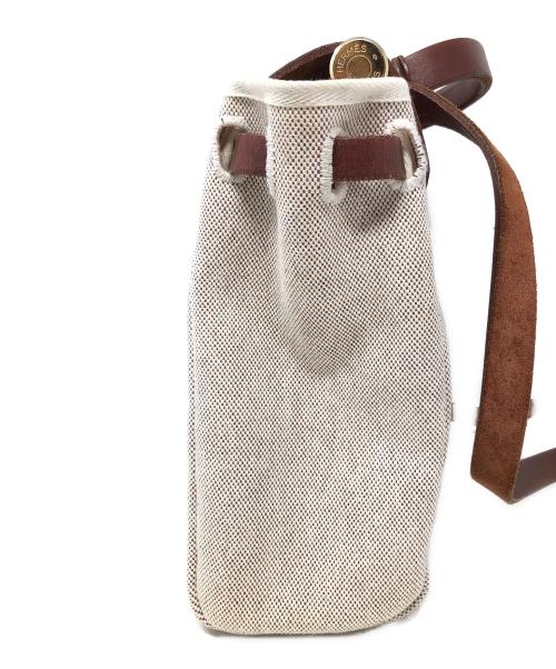 HERMES（エルメス）HERMES (エルメス) 2WAYバッグ　ハンドバッグ　ショルダーバッグ ベージュ×ブラウン サイズ:実寸サイズにてご確認ください。の古着・服飾アイテム