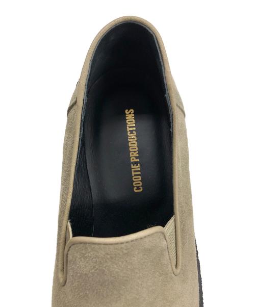 COOTIE PRODUCTIONS（クーティープロダクツ）COOTIE PRODUCTIONS (クーティープロダクツ) スウェードスリッポン ベージュ サイズ:SIZE 7の古着・服飾アイテム