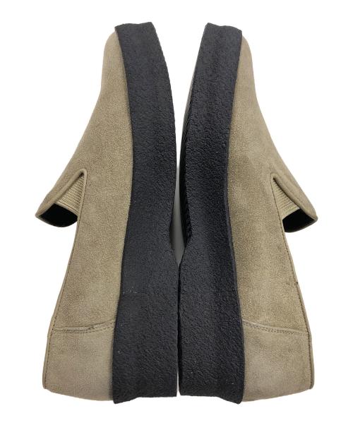 COOTIE PRODUCTIONS（クーティープロダクツ）COOTIE PRODUCTIONS (クーティープロダクツ) スウェードスリッポン ベージュ サイズ:SIZE 7の古着・服飾アイテム