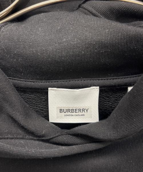 BURBERRY（バーバリー）BURBERRY (バーバリー) プルオーバーパーカー ブラック サイズ:Mの古着・服飾アイテム
