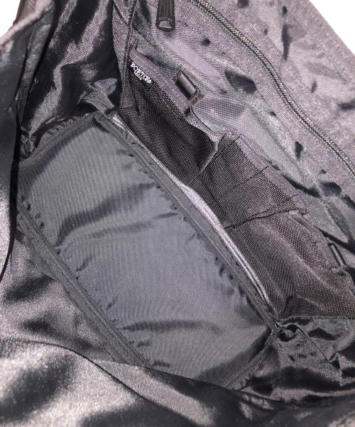 PORTER（ポーター）PORTER (ポーター) メッセンジャーバッグ ブラック サイズ:実寸サイズにてご確認ください。の古着・服飾アイテム