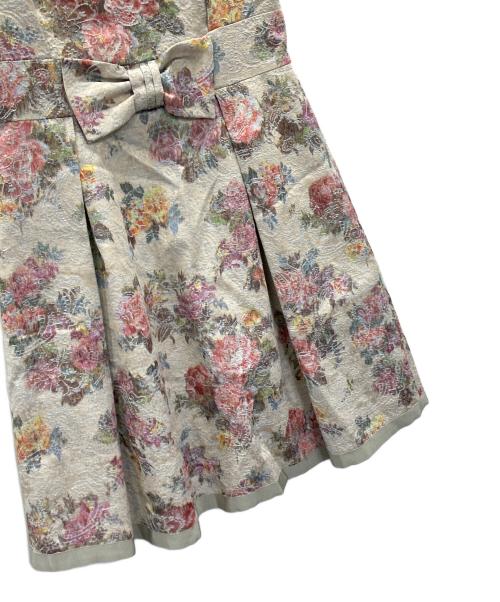 Jane Marple Dans Le Salon（ジェーンマープルネザーランドル サロン）Jane Marple Dans Le Salon (ジェーンマープルネザーランドル サロン) ノースリーブワンピース 花柄 ベージュ系 サイズ:Mの古着・服飾アイテム