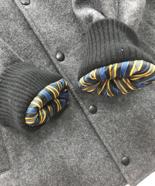 CROPPED HEADS（クロップドヘッズ）CROPPED HEADS (クロップドヘッズ) ウールスタジャン グレー サイズ:Mの古着・服飾アイテム