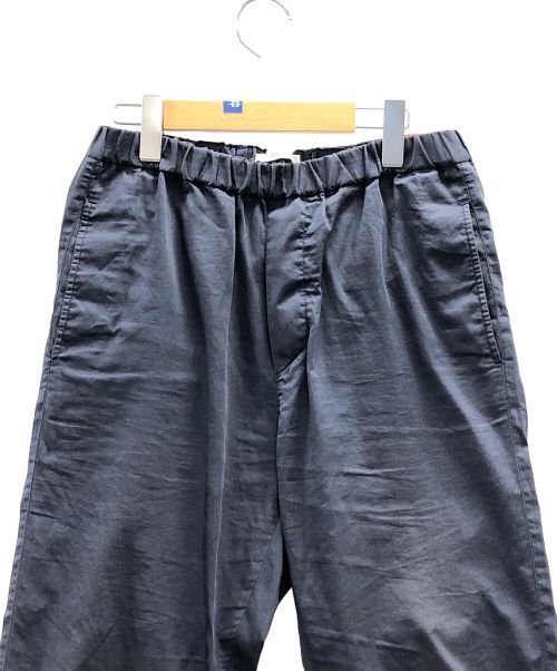 OAMC（オーエーエムシー）OAMC (オーエーエムシー) クロップドドローコード トラウザーズパンツ ネイビー サイズ:XSMALLの古着・服飾アイテム