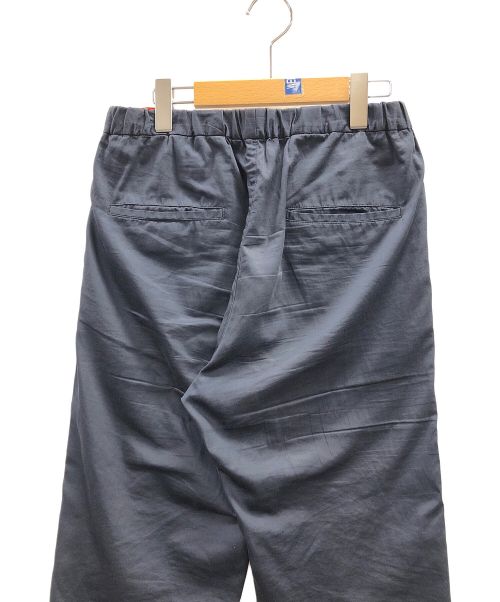 OAMC（オーエーエムシー）OAMC (オーエーエムシー) クロップドドローコード トラウザーズパンツ ネイビー サイズ:XSMALLの古着・服飾アイテム