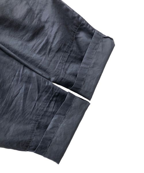 OAMC（オーエーエムシー）OAMC (オーエーエムシー) クロップドドローコード トラウザーズパンツ ネイビー サイズ:XSMALLの古着・服飾アイテム