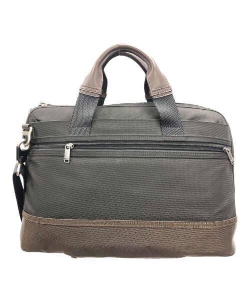 TUMI（トゥミ）TUMI (トゥミ) ビジネスバッグ ブラック サイズ:実寸サイズにてご確認ください。の古着・服飾アイテム