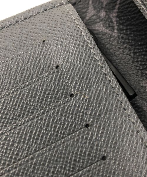 LOUIS VUITTON（ルイ ヴィトン）LOUIS VUITTON (ルイ ヴィトン) 二つ折り長財布 エピ ポルトフォイユ ブラザ グリーン サイズ:実寸サイズにてご確認ください。の古着・服飾アイテム